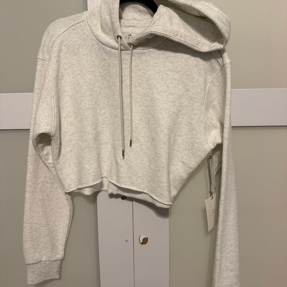 Cozi Cropped Hoodie Womens Small Oatmeal Heather Fleece Pullover Sweatshirt NWT